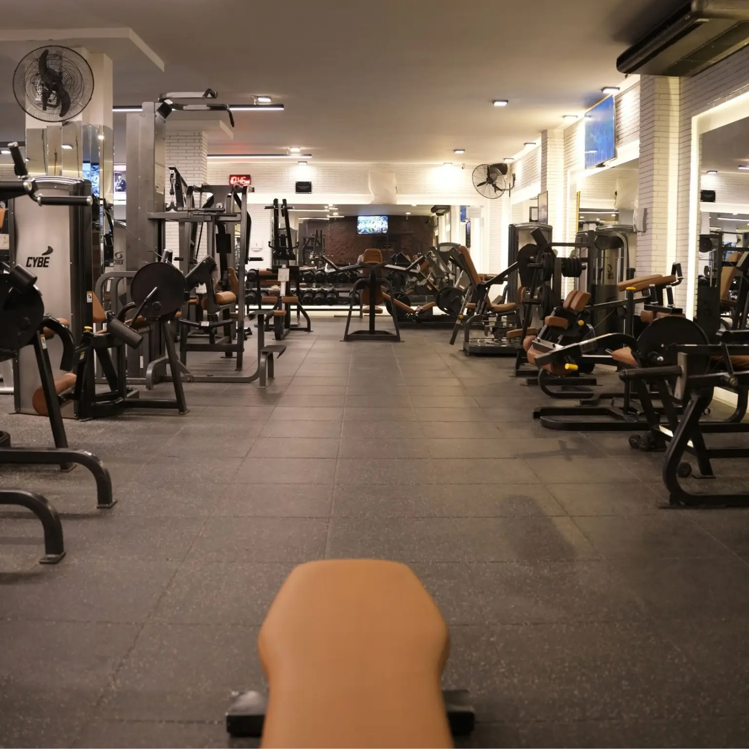 resize image of gym (1)